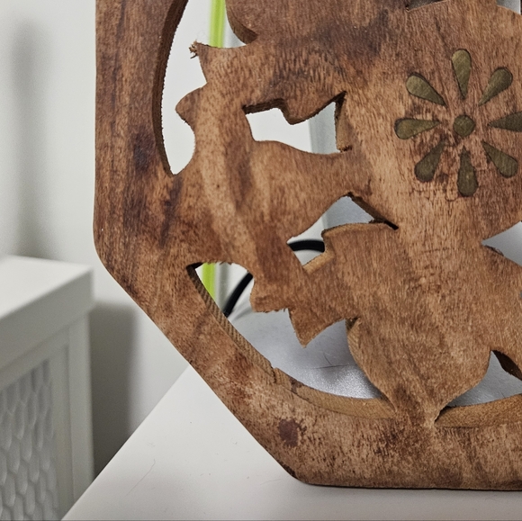 Indian Carved Wood Trivet - Picture 5 of 8